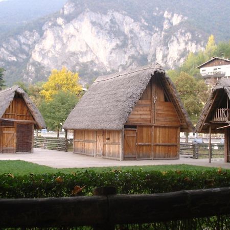 Albergo Maggiorina ベッツェッカ エクステリア 写真