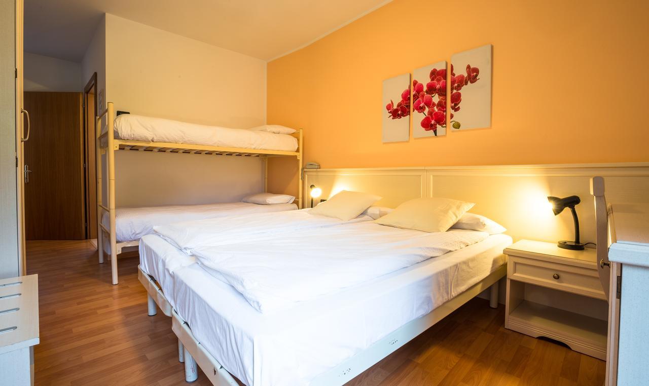 Albergo Maggiorina ベッツェッカ エクステリア 写真